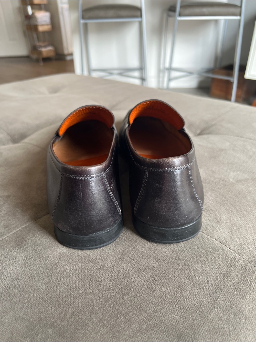 Magnanni Men's Brown Leather Penny Loafers - Picture 2 of 5